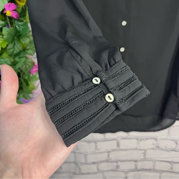>🌼3/$30🌼Lime Light Black Button Down Blouse Size Small - Picture 5 of 15